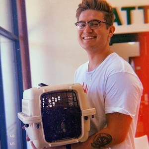 Meet your Posher, Harrison